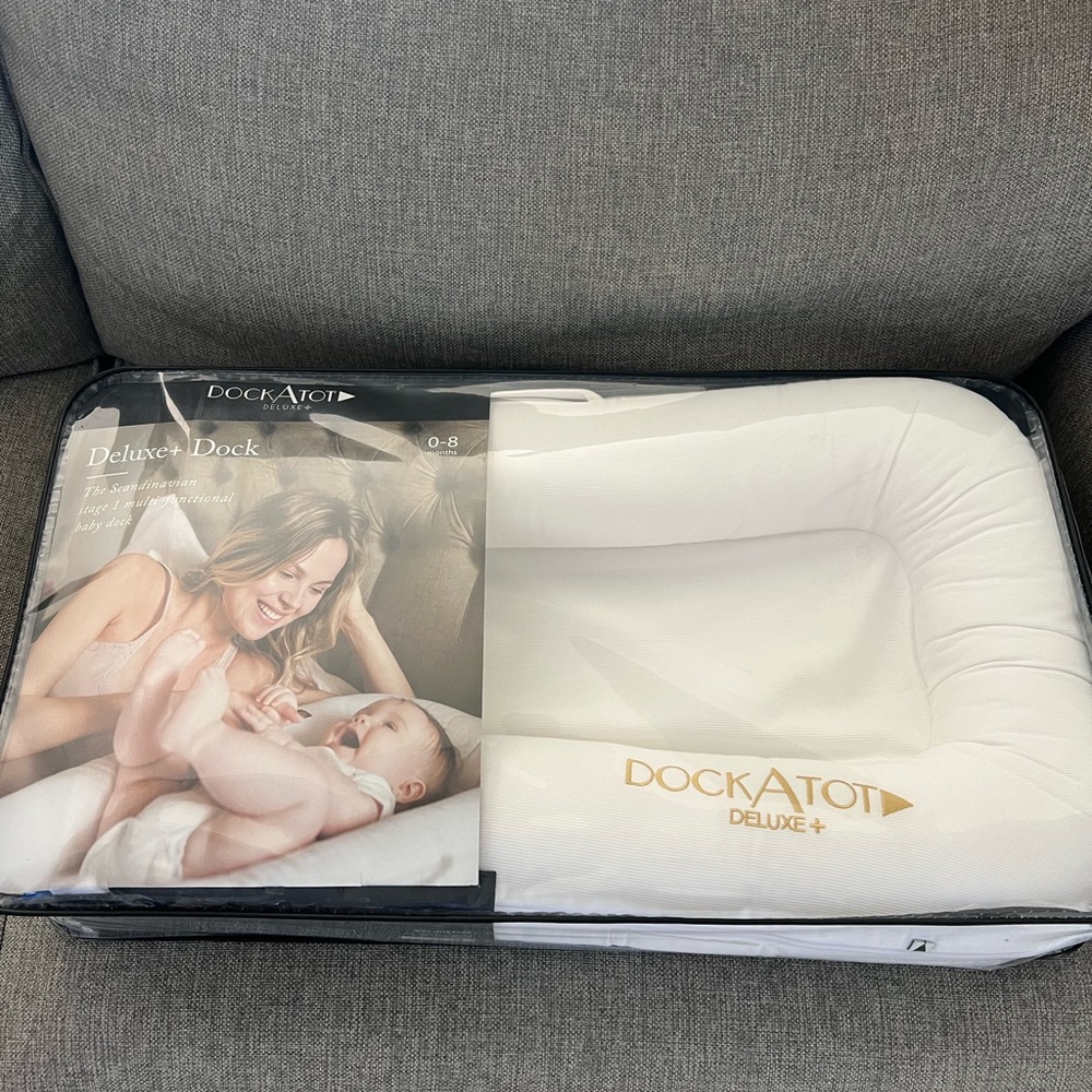 White Plush Pillow for Luxurious Comfort